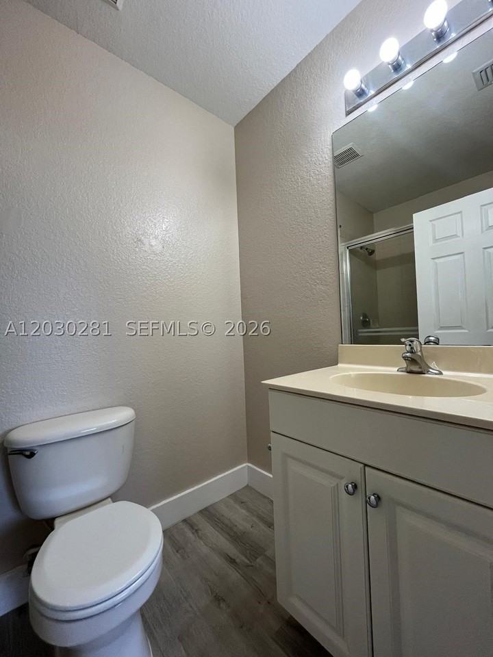 1932 Alamanda Way #1932 - Photo 7 of 18