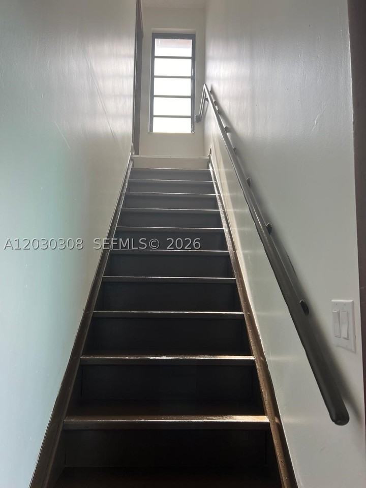 321 Sw 71st Ave #2 - Photo 2 of 22