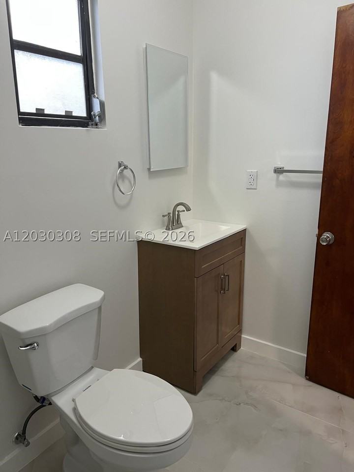 321 Sw 71st Ave #2 - Photo 3 of 22