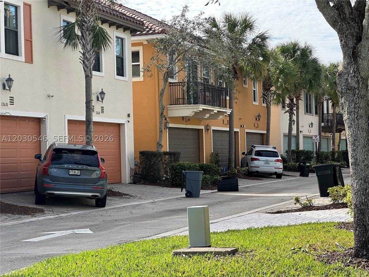 12630 Nw 32nd Ct - Photo 4 of 36