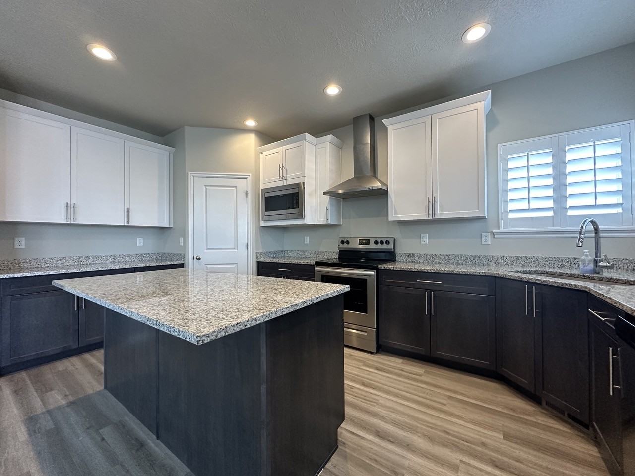 5911 S Cami Dawn Ct #1 - Photo 4 of 28