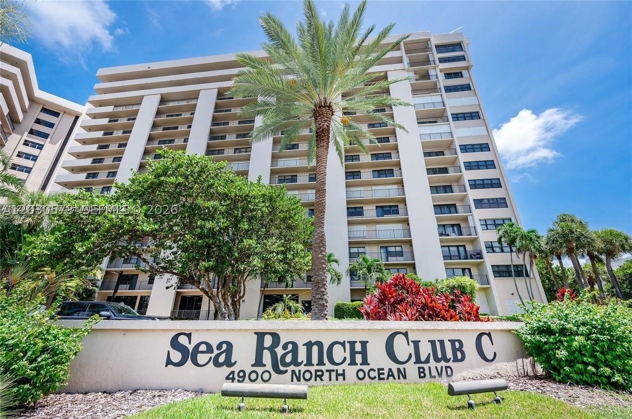 4900 N Ocean Blvd #702