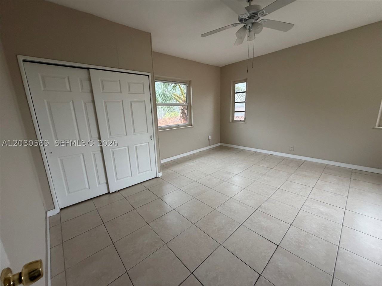 1422 Nw 26th Ave #TOP - Photo 5 of 12