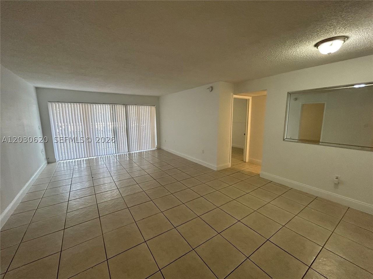 4205 N University Dr #112 - Photo 5 of 19