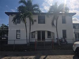 featured image of 66 W 13th St #3