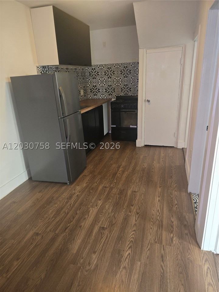 66 W 13th St #3 - Photo 4 of 10
