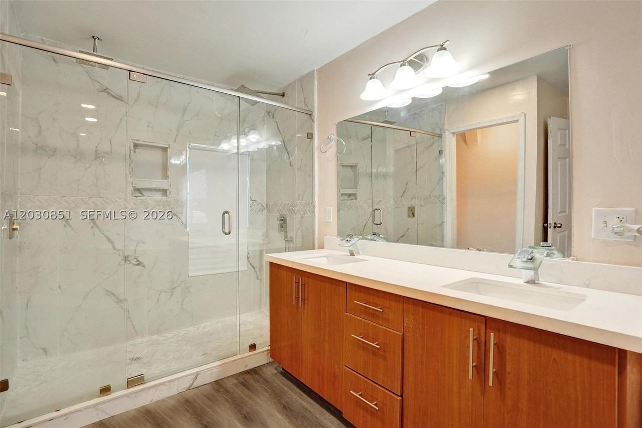 610 Carolina Ave #2 - Photo 6 of 15