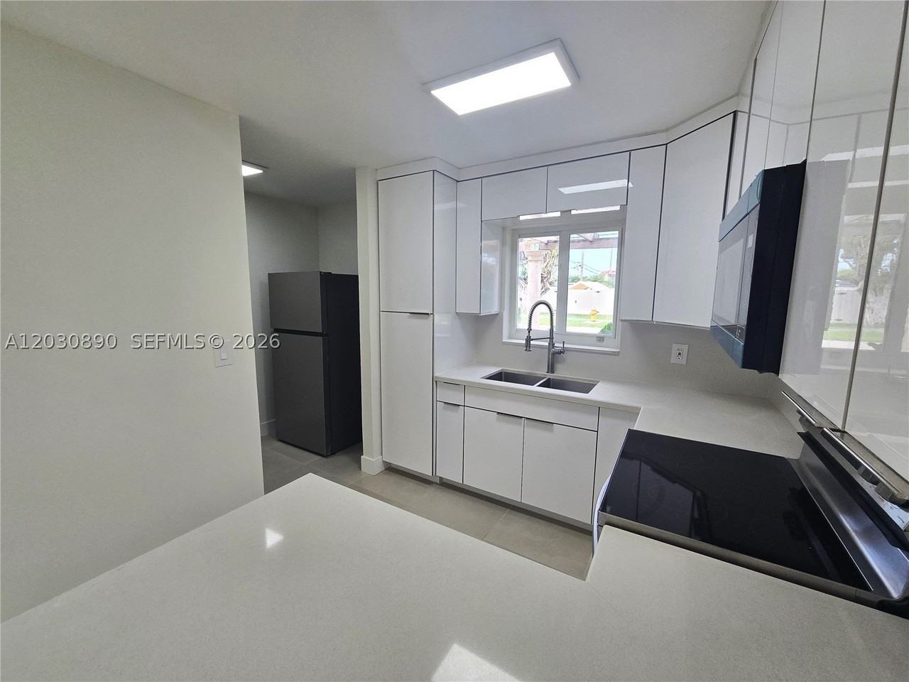 8891 Sw 36th St #8891 - Photo 4 of 9