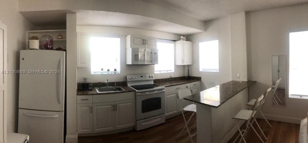 737 Jefferson Ave #103 - Photo 3 of 11