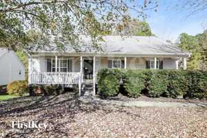 featured image of 263 Carriage Ln
