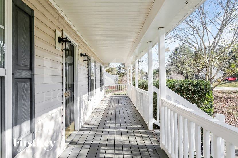 263 Carriage Ln - Photo 3 of 16