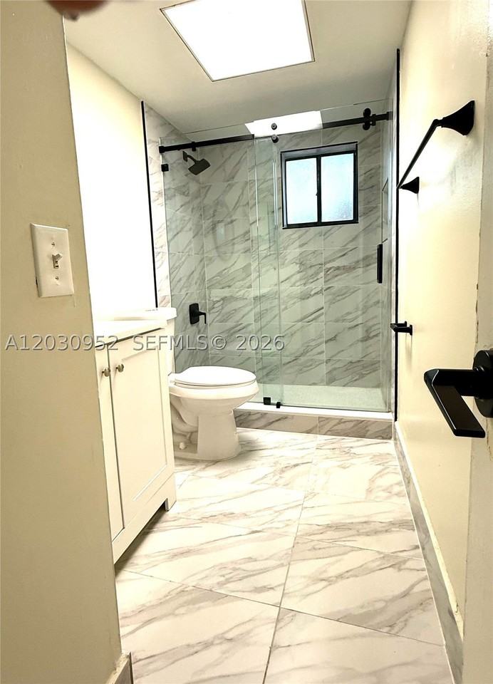 8540 Sw 133rd Avenue Rd #422 - Photo 6 of 11
