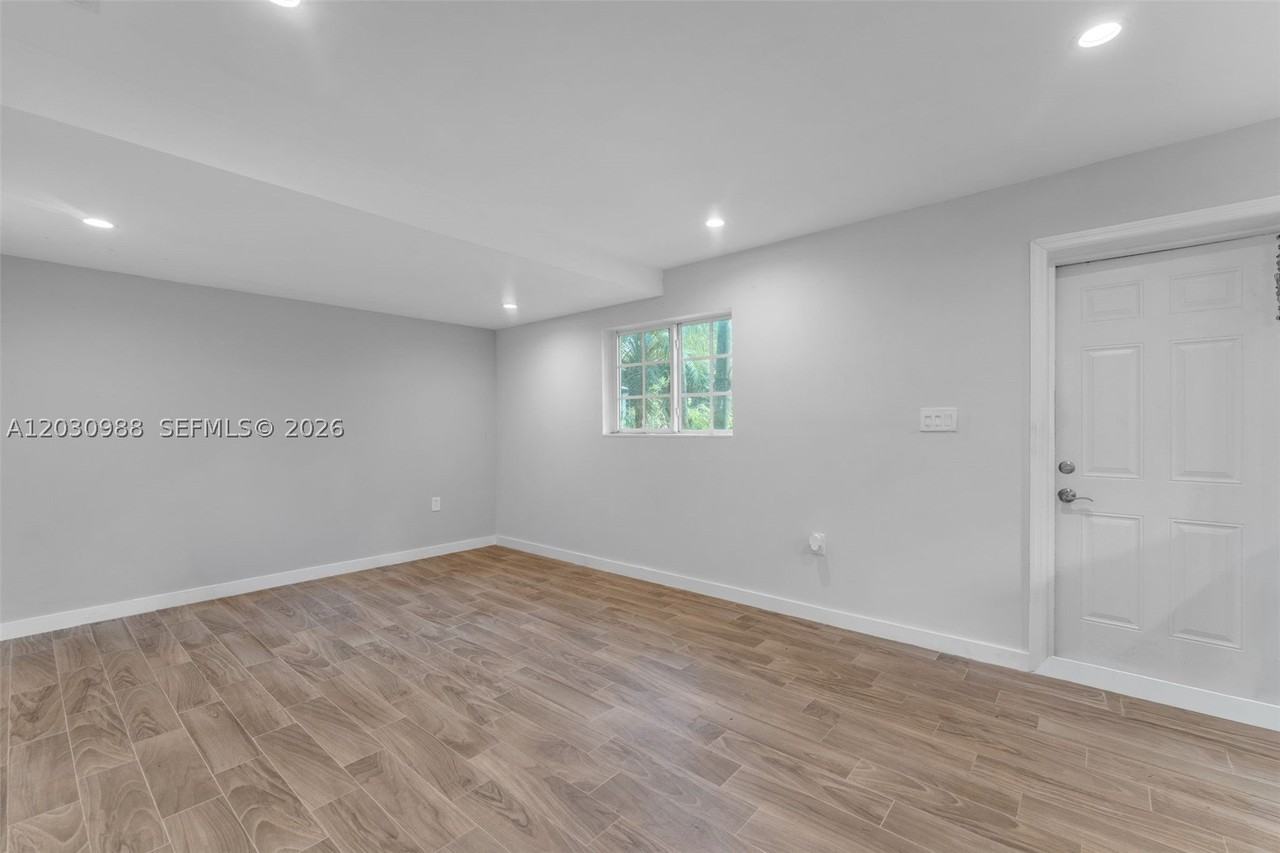 22065 Sw 167th Ave #A - Photo 7 of 17