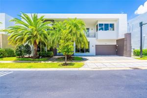 featured image of 10267 Nw 75th Ter #10267