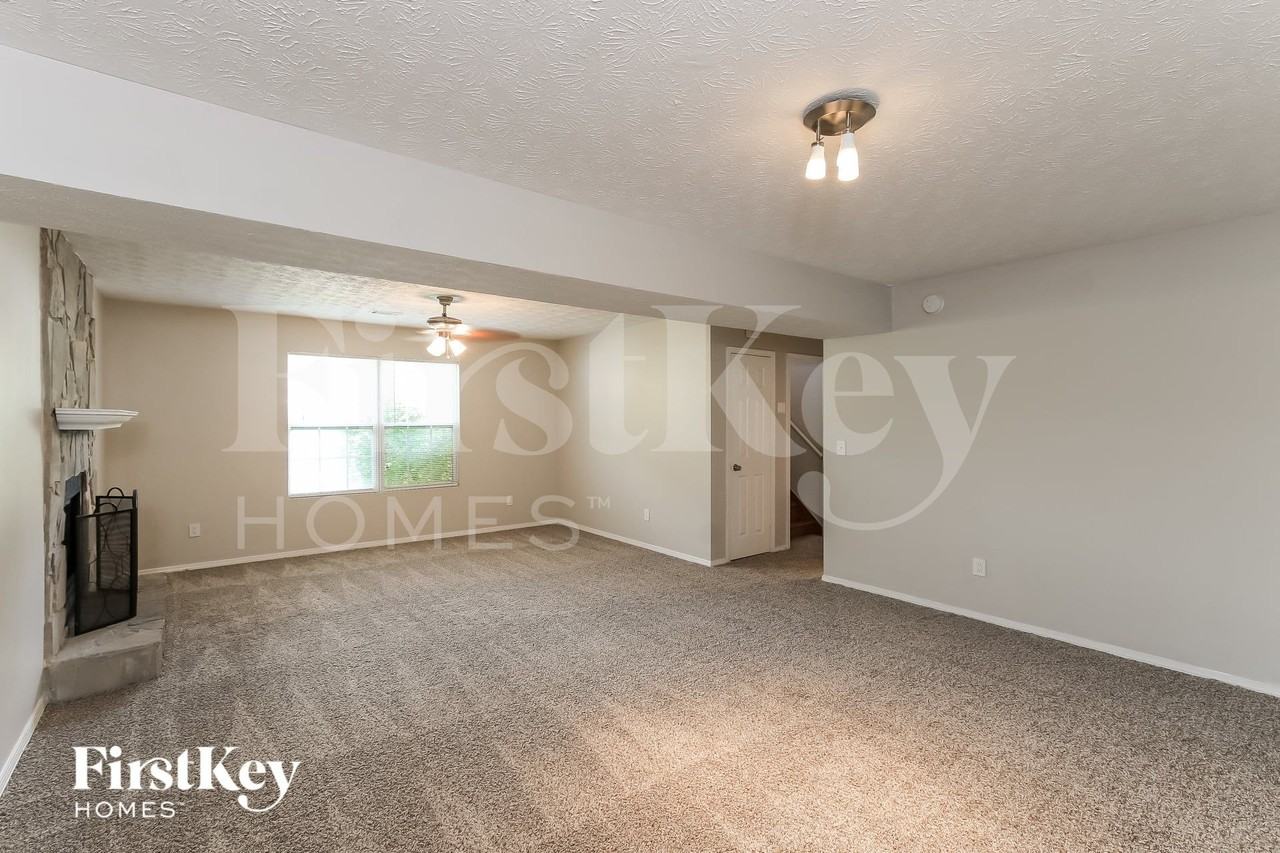 2145 Sara Ashley Way - Photo 5 of 15