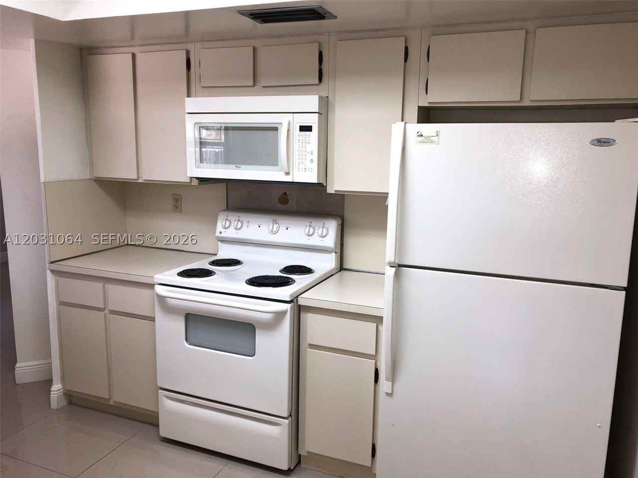 9082 Sw 112th Pl - Photo 3 of 28