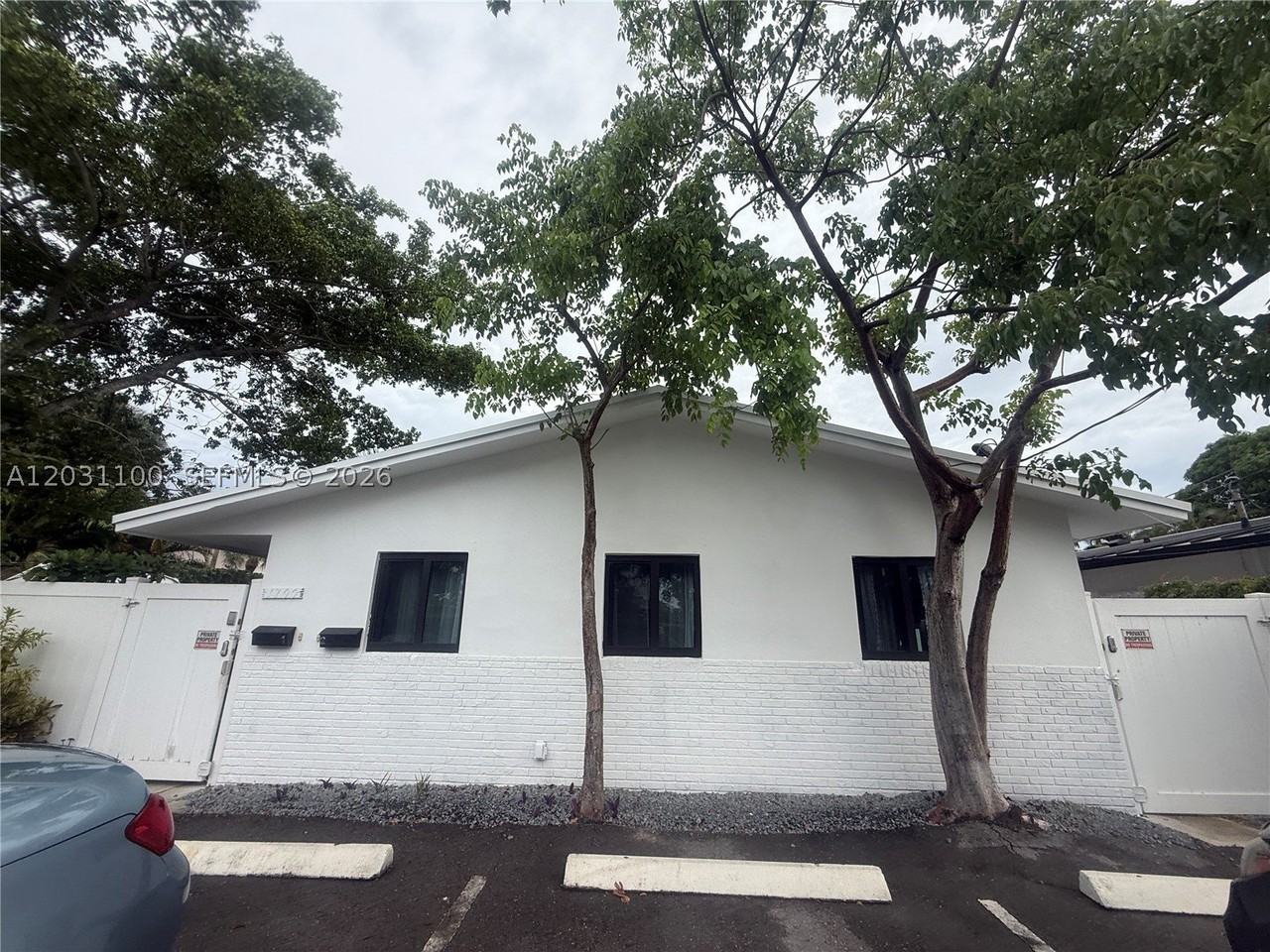 1700 Sw 20th St #A - Photo 2 of 38