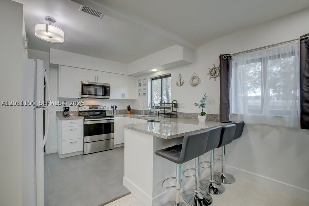 1700 Sw 20th St #A - Photo 5 of 38