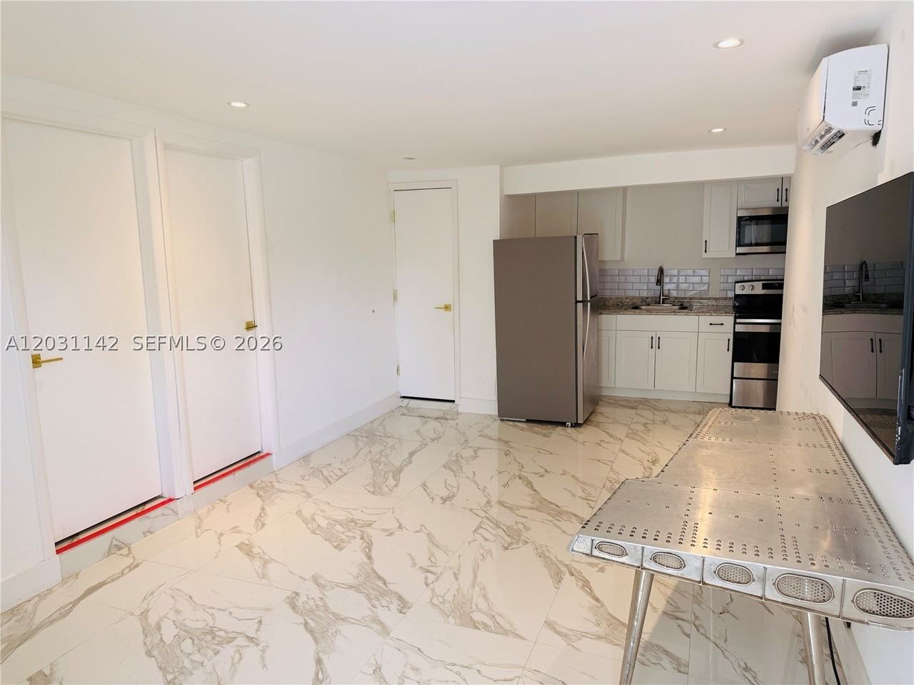 201 Calle Grande Dr #1 - Photo 3 of 20