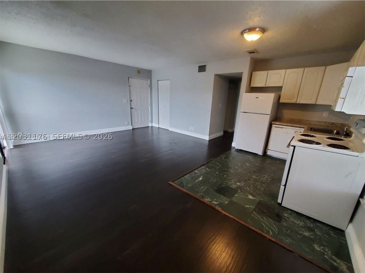 3006 Coral Ridge Dr #210B - Photo 6 of 14