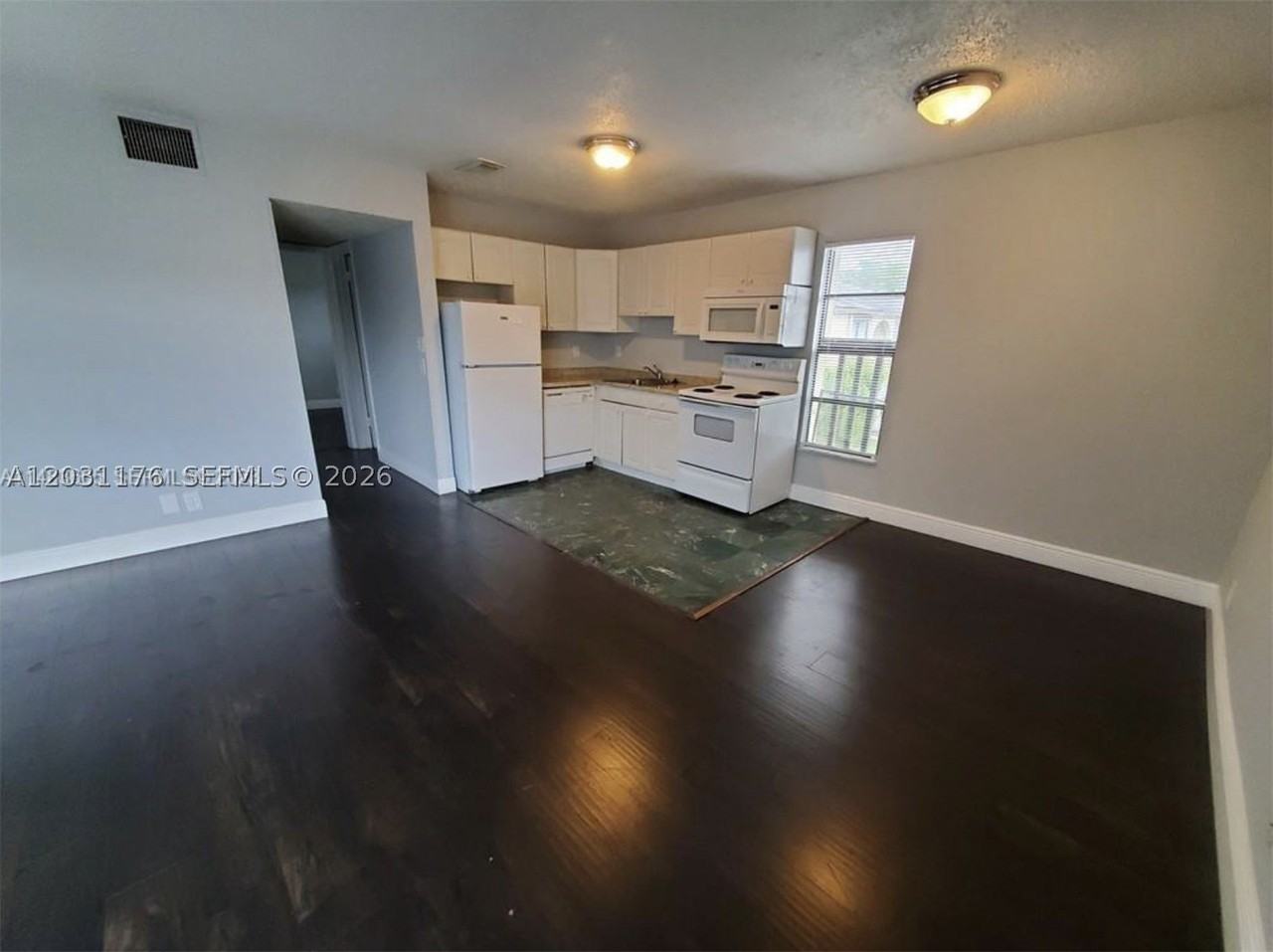 3006 Coral Ridge Dr #210B - Photo 7 of 14