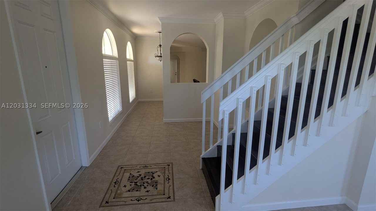 27424 Sw 140th Ave - Photo 2 of 15