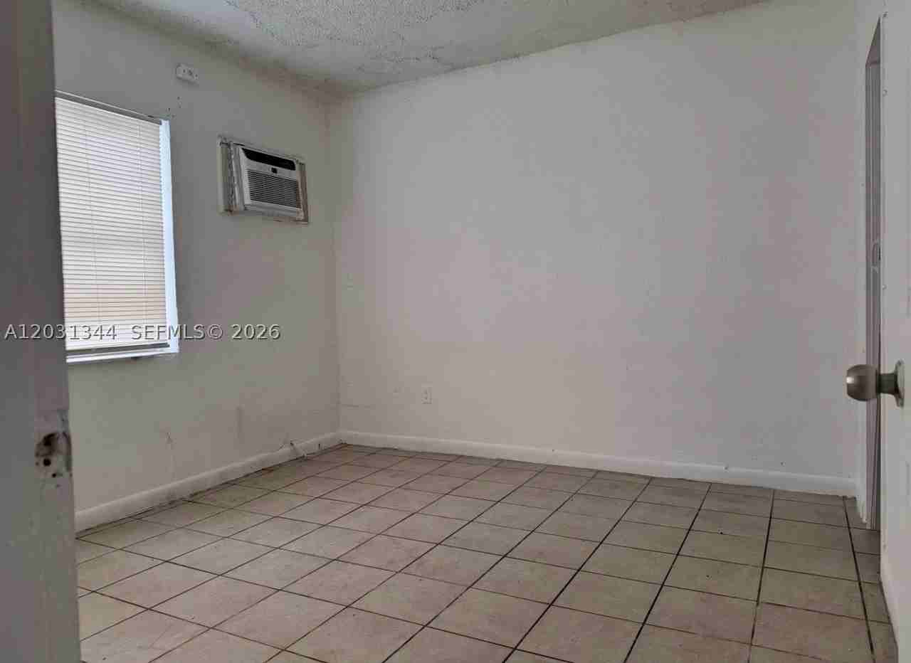 1601 Nw 62nd St #26 - Photo 3 of 7