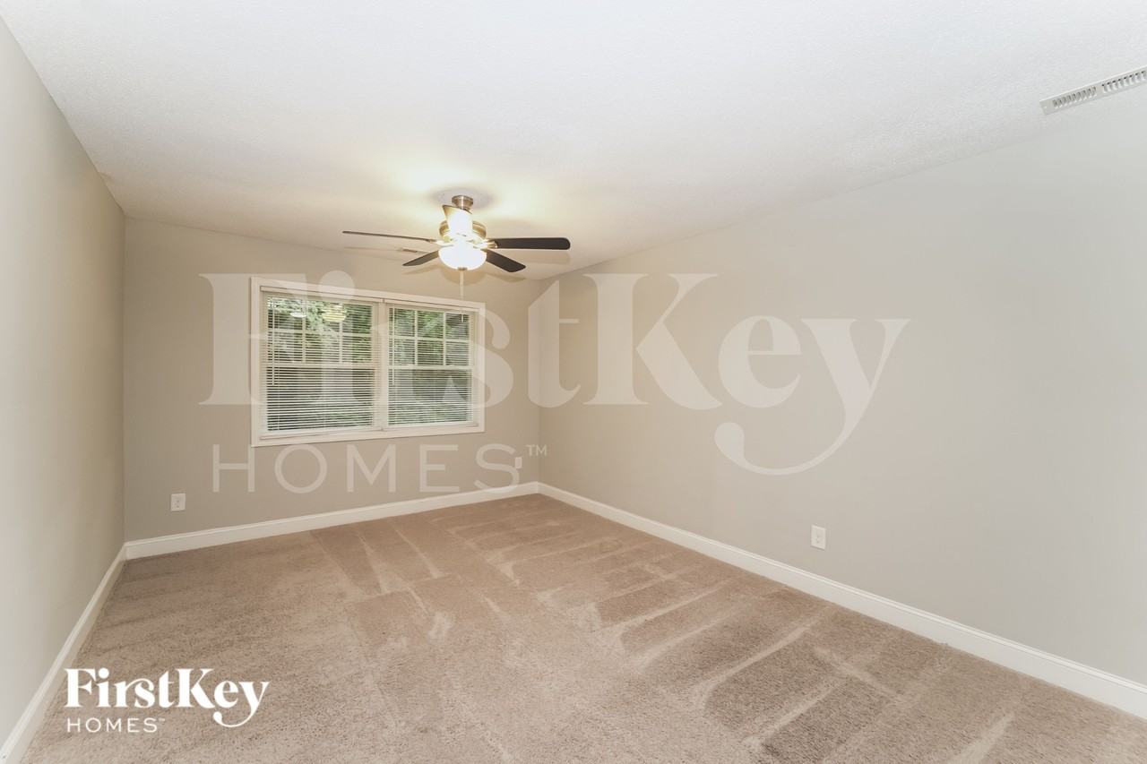 2521 Skyland Dr - Photo 7 of 16