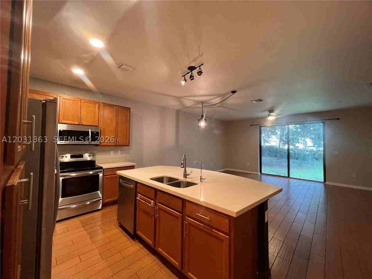 4764 E Station Sq - Photo 3 of 10