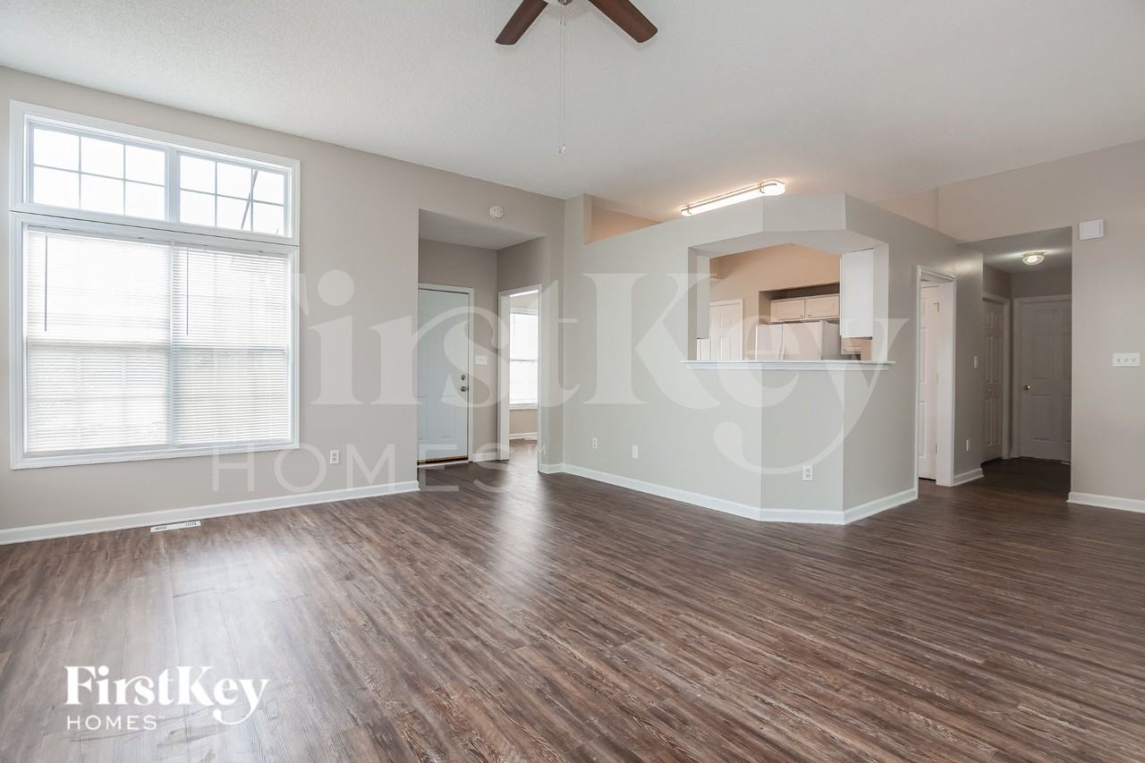998 Piney Church Rd - Photo 5 of 16