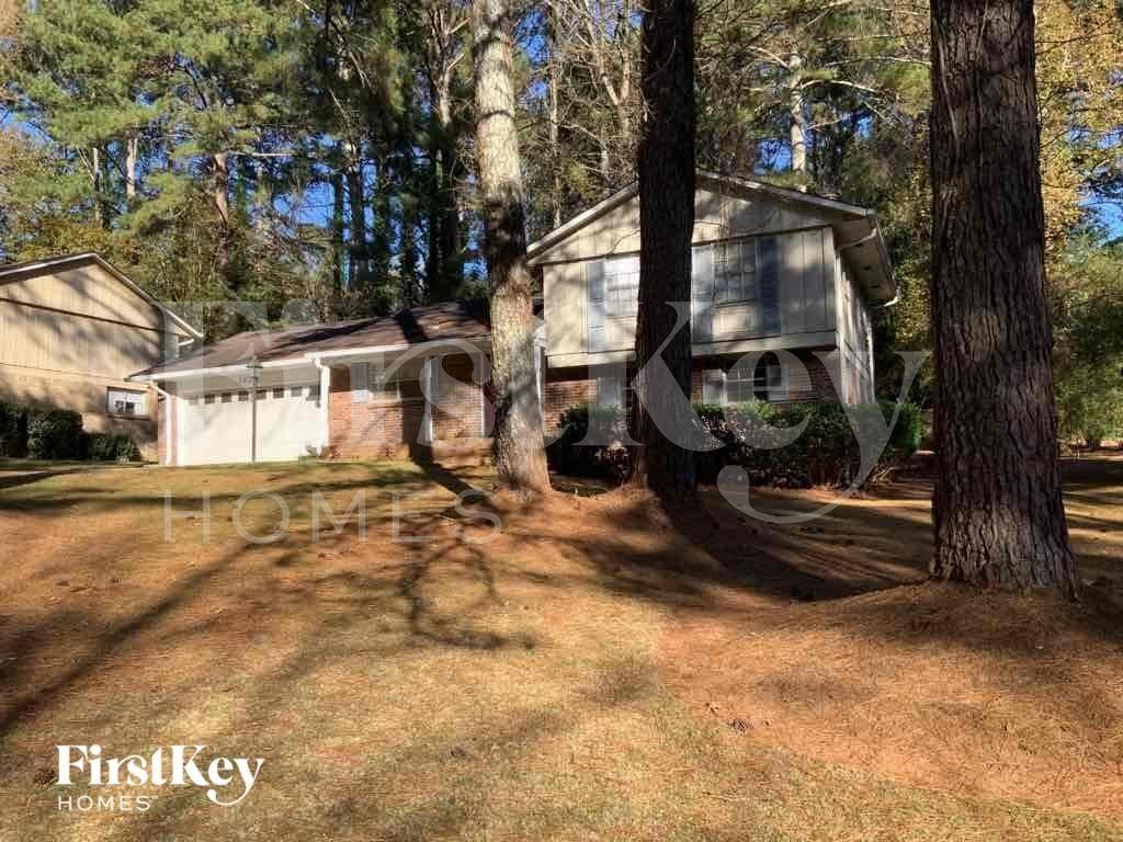 1478 Spruce Ridge Way - Photo 2 of 21
