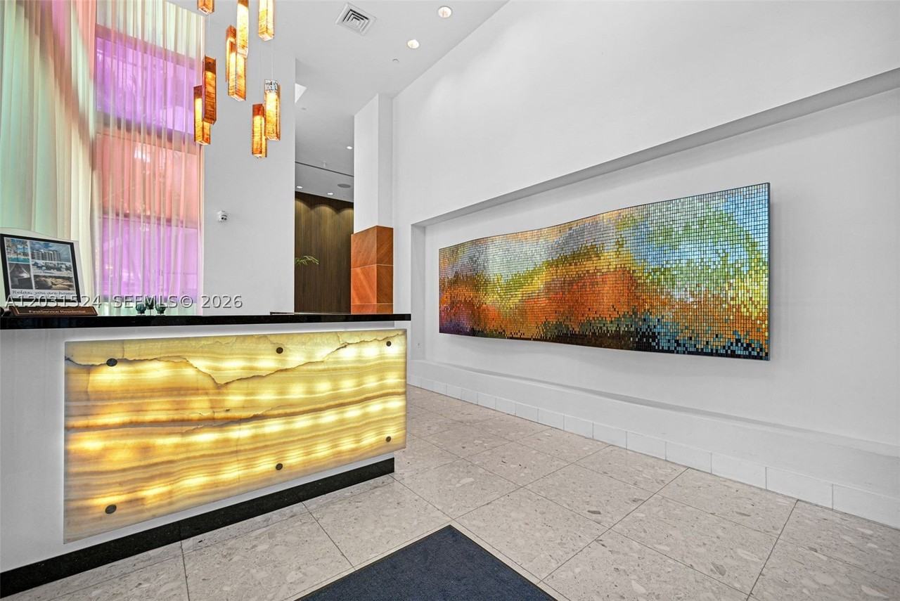 3801 Collins Ave #1102 - Photo 4 of 43