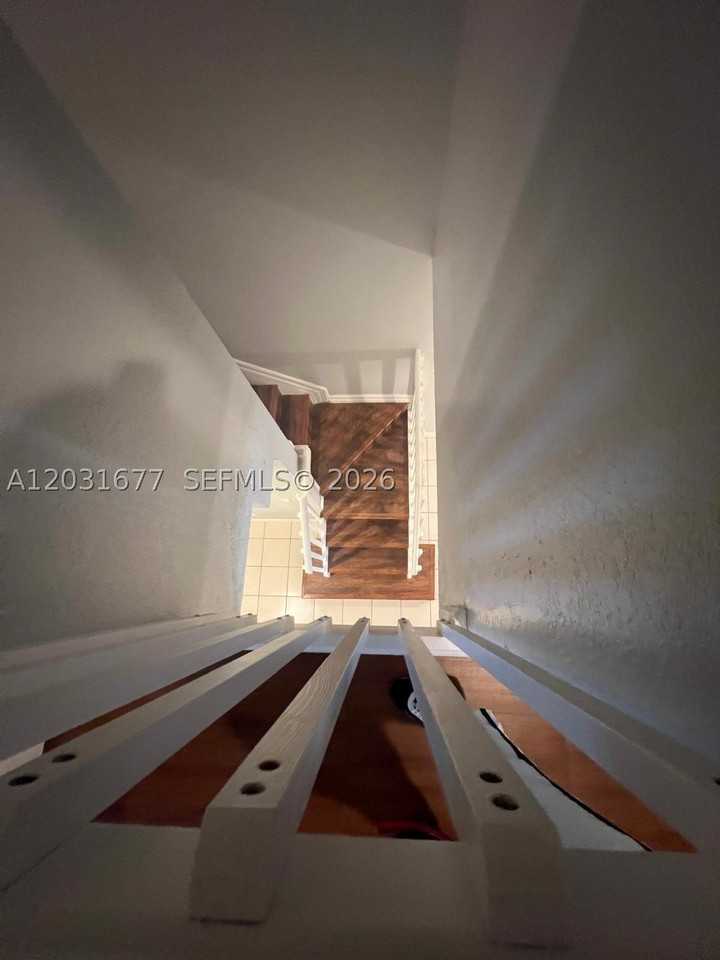 2606 Se 15th Pl #328 - Photo 4 of 42