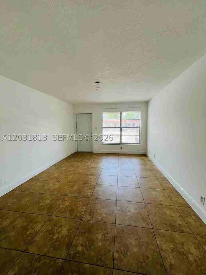 7701 Sw 10th Ct #1A - Photo 3 of 15