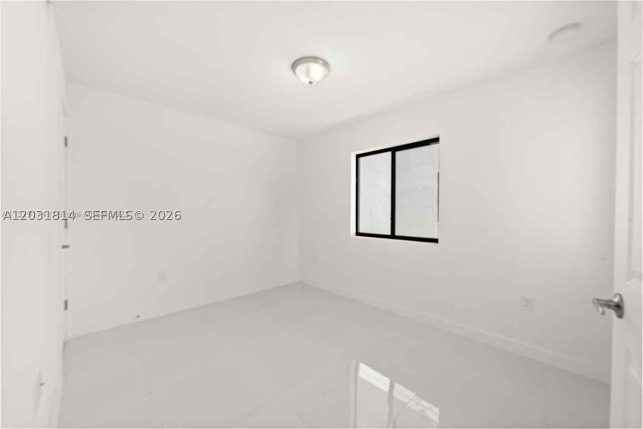 2243 Nw 50th St #2 - Photo 4 of 13