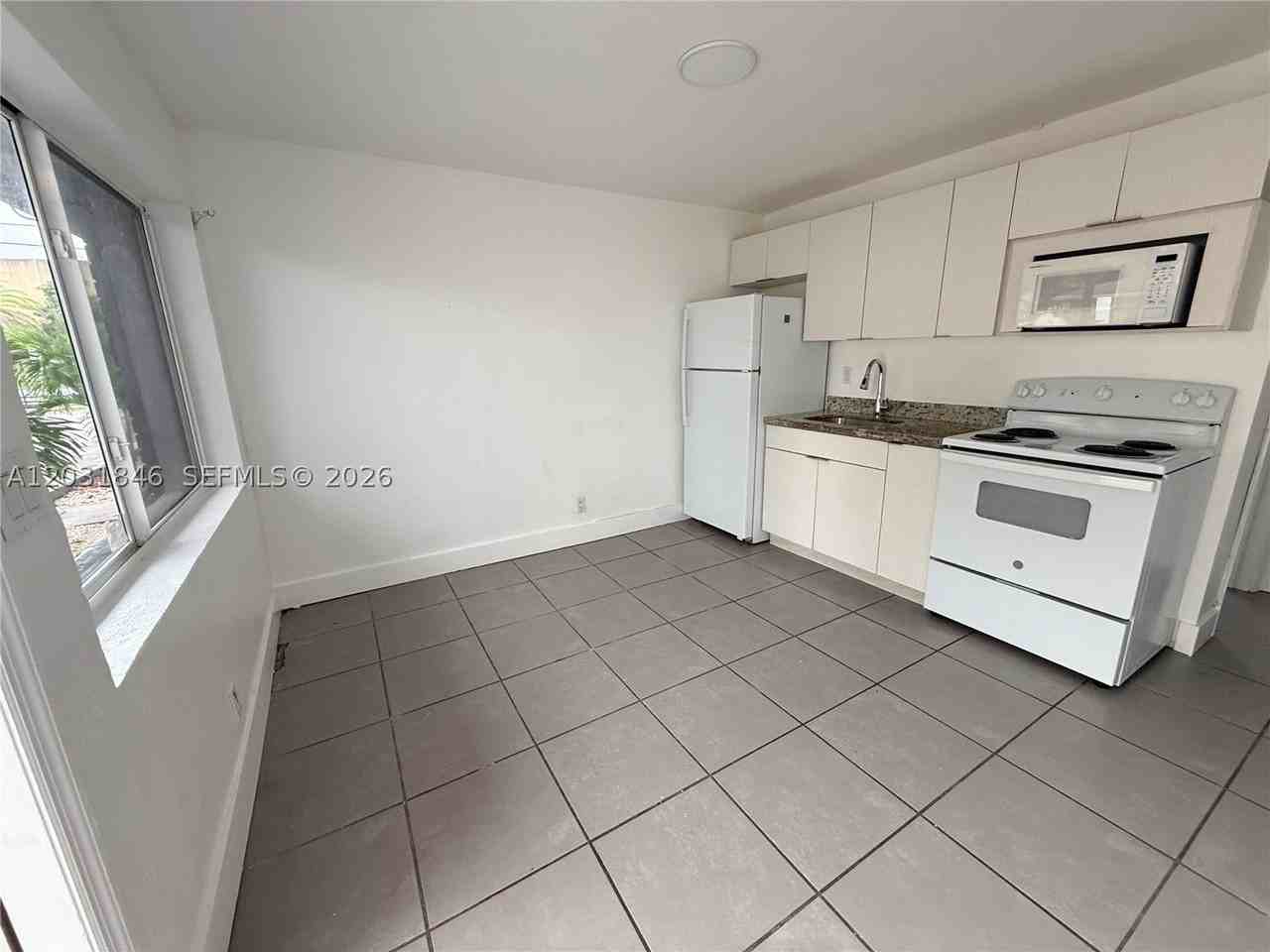 7824 Nw 5th Ct #7 - Photo 3 of 10