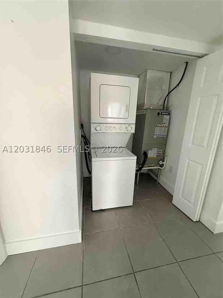 7824 Nw 5th Ct #7 - Photo 5 of 10