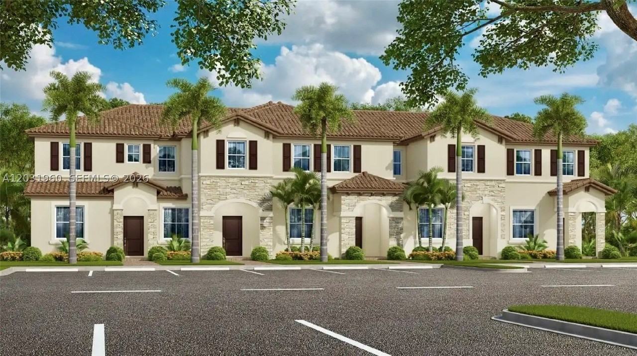 12688 Nw 23rd Pl #12688 - Photo 3 of 37