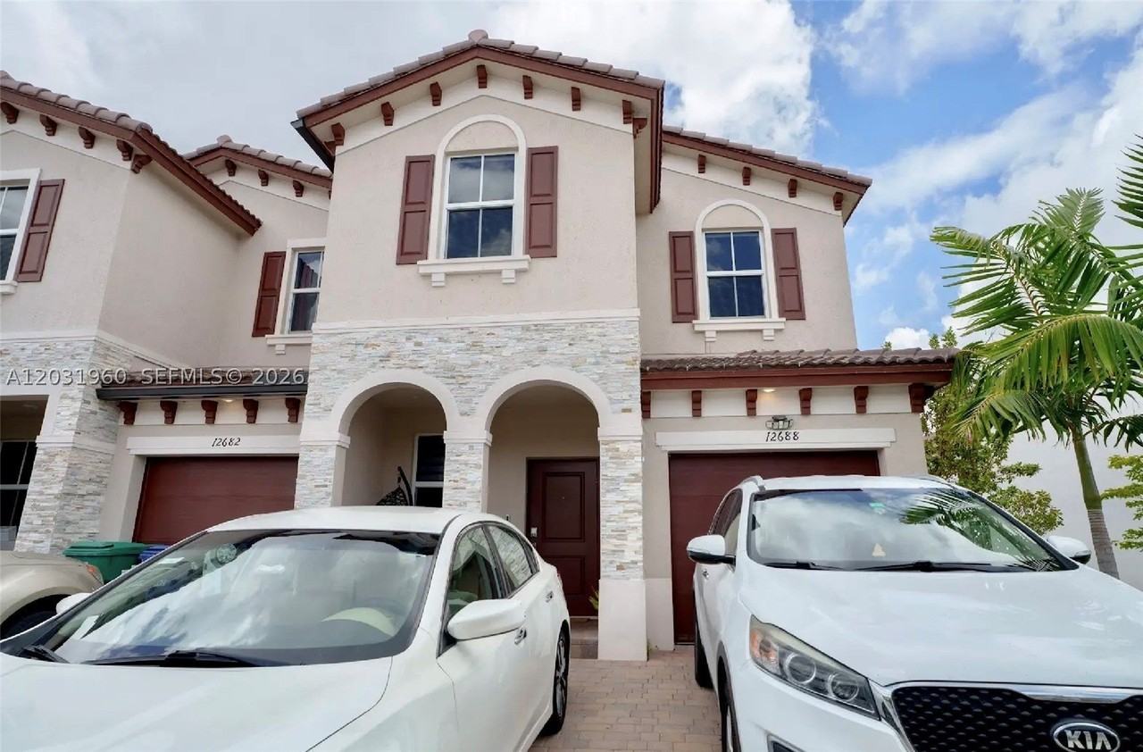 12688 Nw 23rd Pl #12688 - Photo 7 of 37