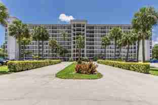 3150 N Palm Aire Dr #705 - Photo 1 of 1