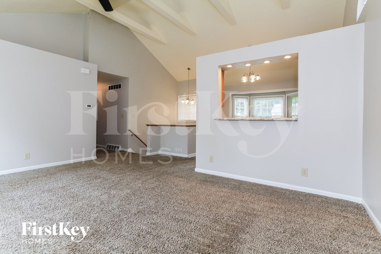 7386 Sterling Springs Way - Photo 5 of 16