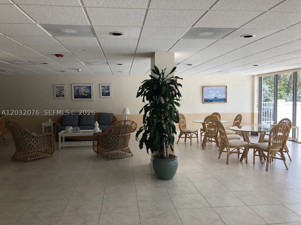 150 Ocean Lane Dr #4B - Photo 6 of 36