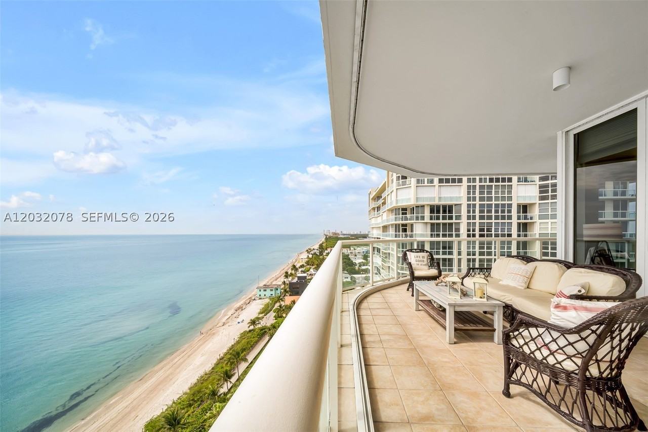 6051 N Ocean Dr #1501