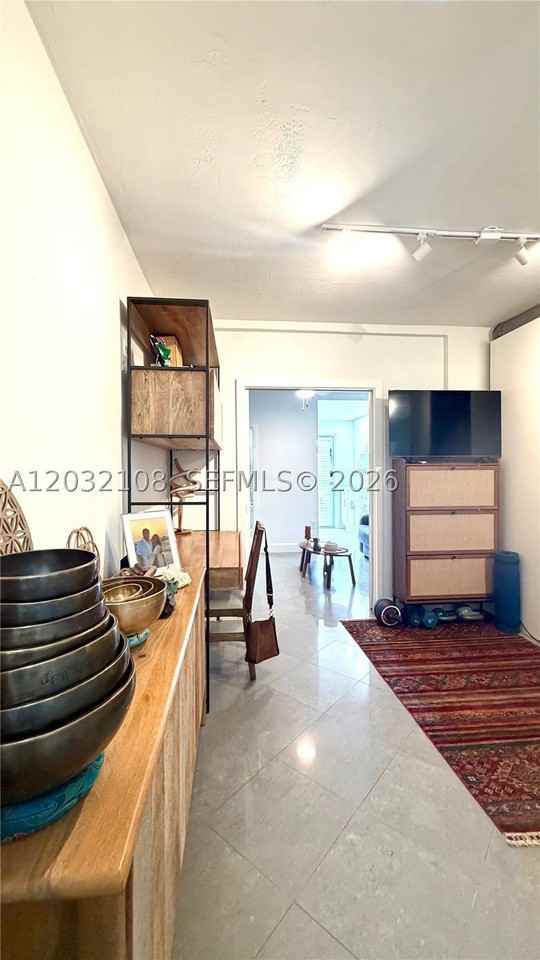 626 Meridian Ave #5 - Photo 6 of 23