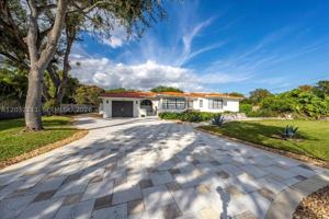 featured image of 7705 Sw 66th St #0