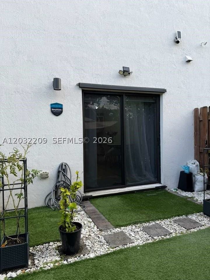 20731 Ne 7th Pl #20731 - Photo 2 of 19