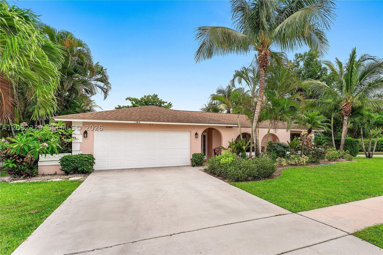 1586 Old Cypress Trl #1 - Photo 3 of 46