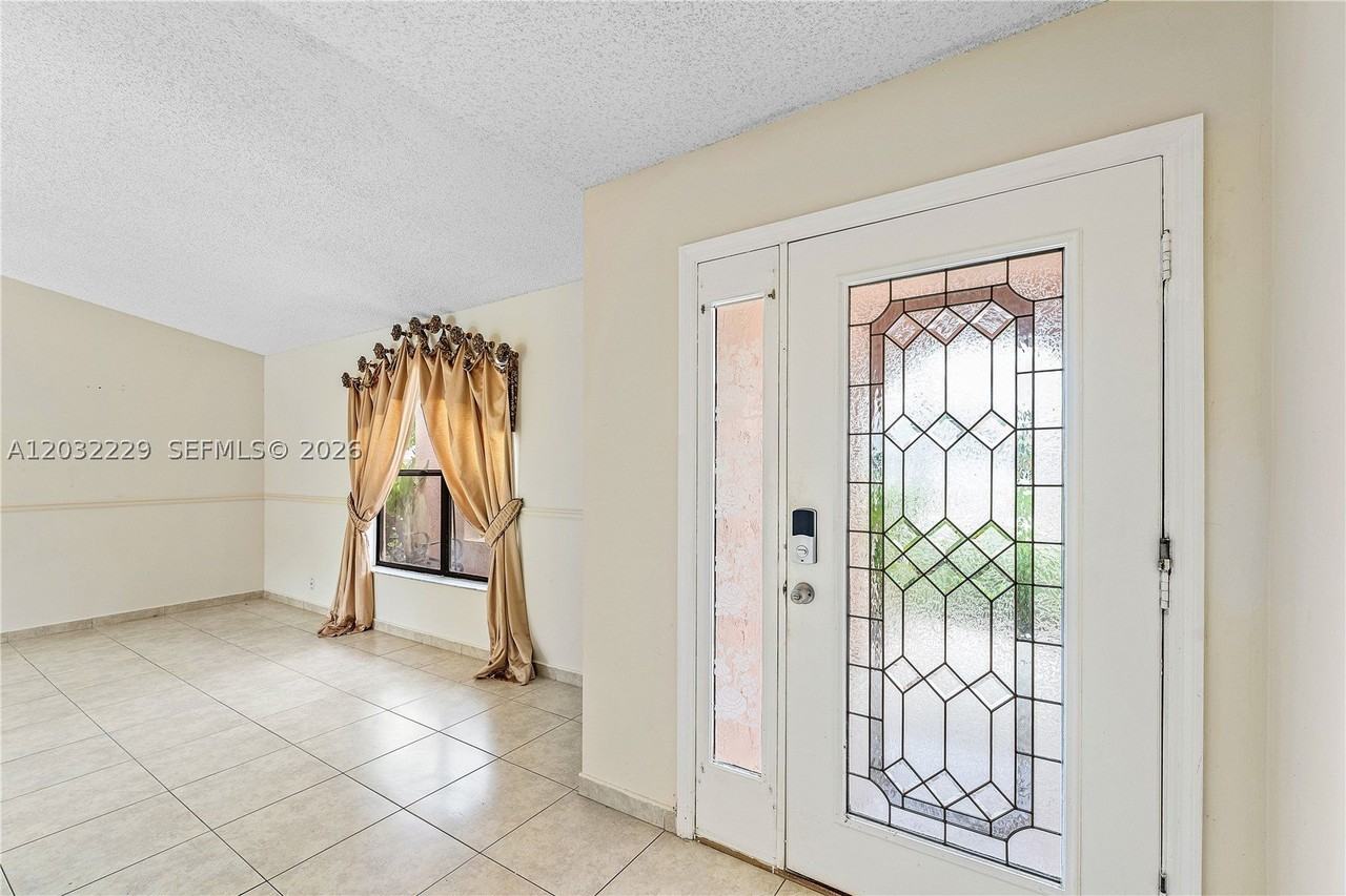 1586 Old Cypress Trl #1 - Photo 6 of 46