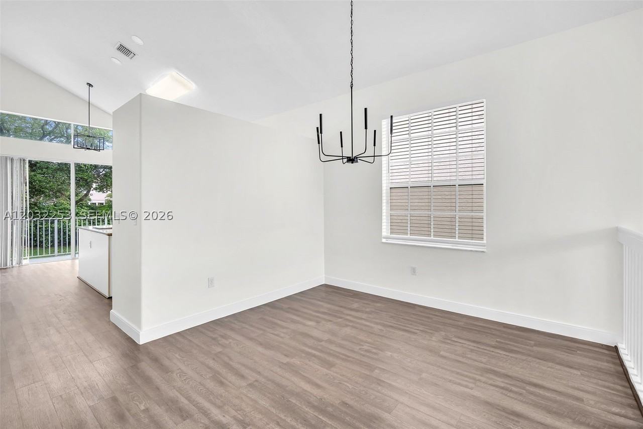 15961 Nw 14th Rd #0 - Photo 6 of 39