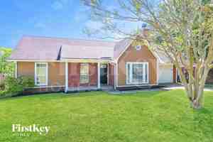 featured image of 6052 Blocker St